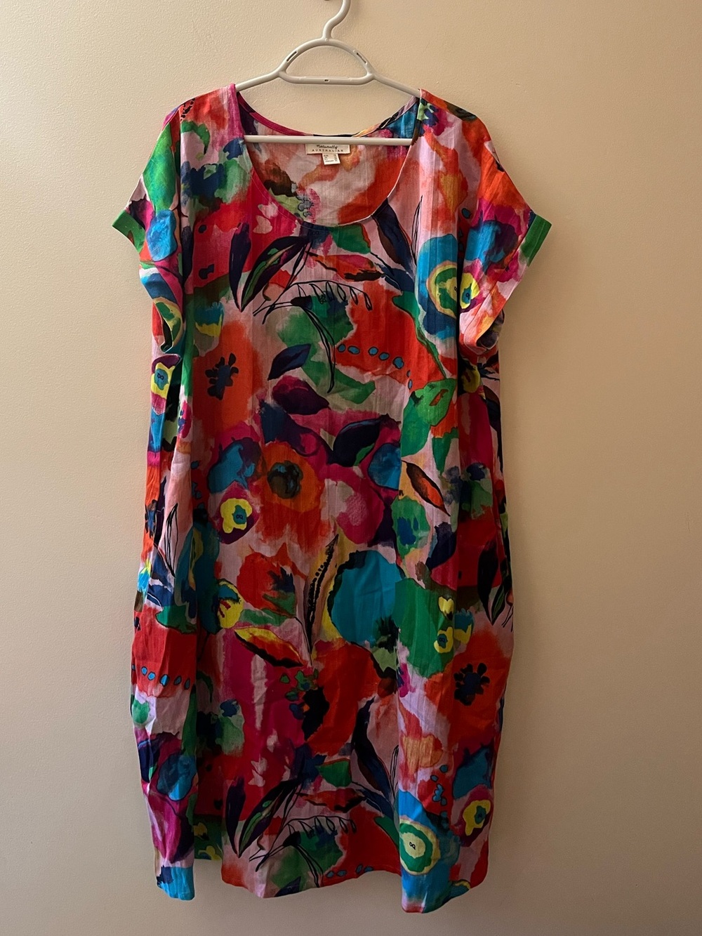 Orientique Floral Midi Dress in Multicolor